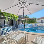 Ticic * Τρογκίρ